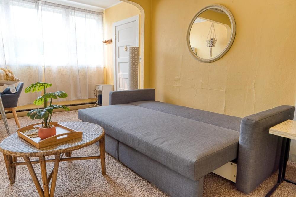 #Stayinmydistrict Heritage House Apt Кус-Бей Екстер'єр фото